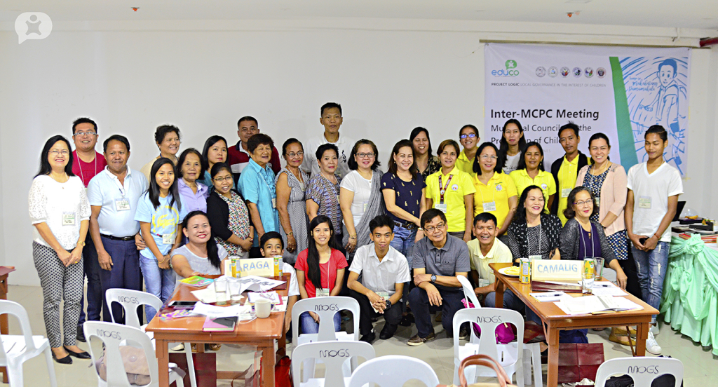 Members of Municipal Councils for the Protection of Children (MCPC) as well as DILG and DSWD Albay attended Project LoGIC’s presentation of the results of its baseline study during a meeting held on 24 March 2017 in Guinobatan, Albay. Photo by Grekka Sarmiento.